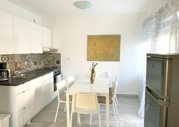 شقة Sunset - Kuca&more House No15 *